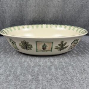 Pfaltzgraff Green and Cream Naturewood Ceramic Serving Bowl
